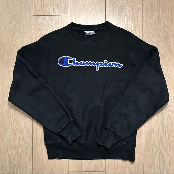 Champion Reverse Weave Crewneck Sweatshirt Black Blue Script Logo Size Small - Picture 1 of 4